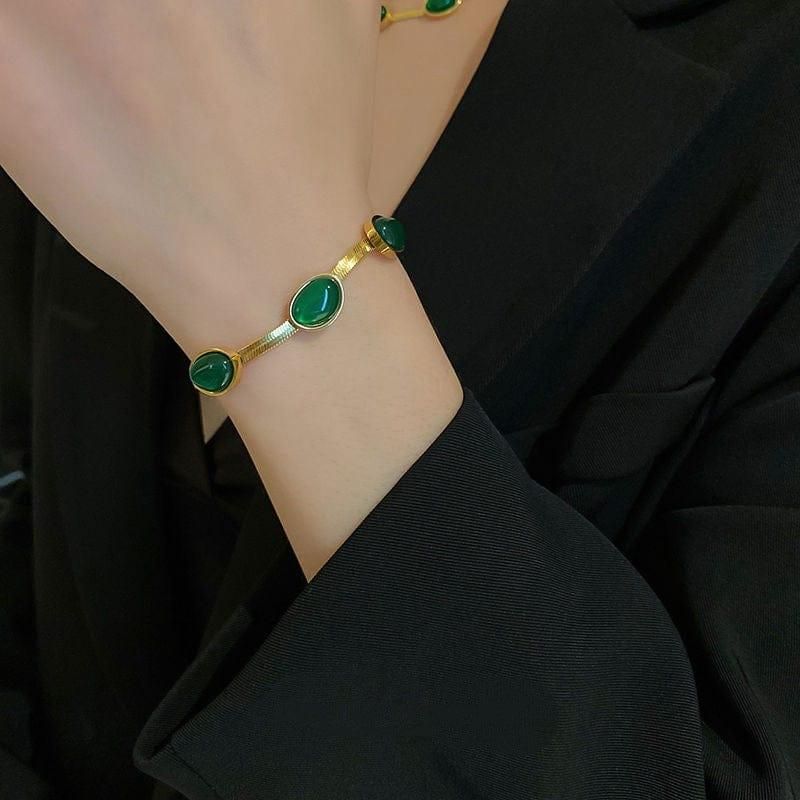Elegant Green Crystal Necklace & Bracelet Set – Gold Finish