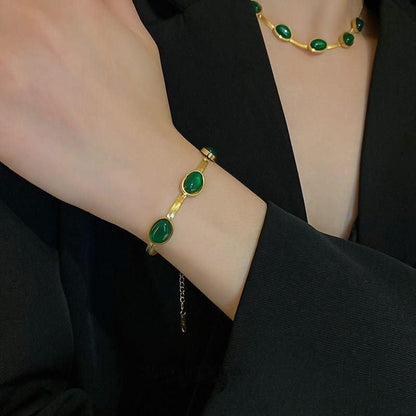 Elegant Green Crystal Necklace & Bracelet Set – Gold Finish